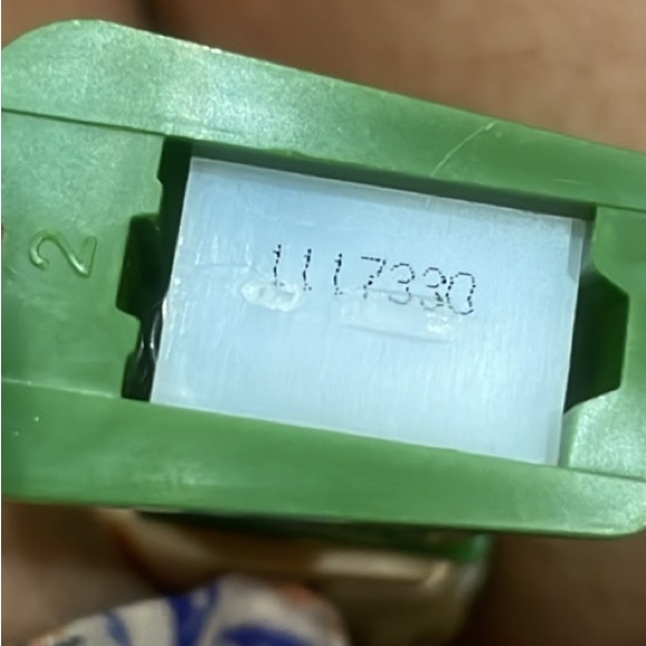 The Lord of the Rings PEZ Collectible - Frodo Baggins (Green & Cream) #2 1117330 - Picture 12 of 17